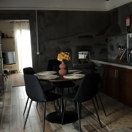 Casa Do Sino * Нордешти